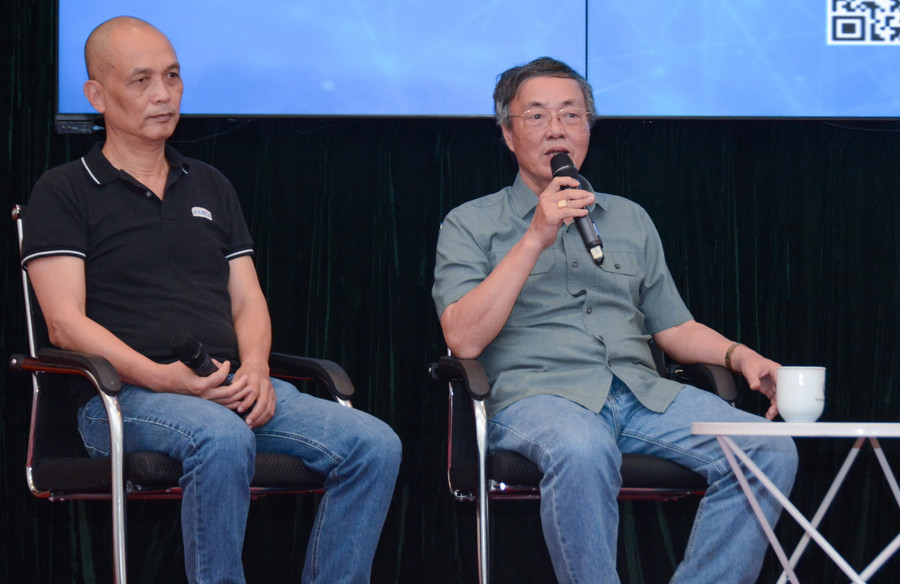 TS Lê Thống Nhất: Chúng ta không nên cấm sử dụng ChatGPT. TS Lê Thống Nhất: Chúng ta không nên cấm sử dụng ChatGPT.