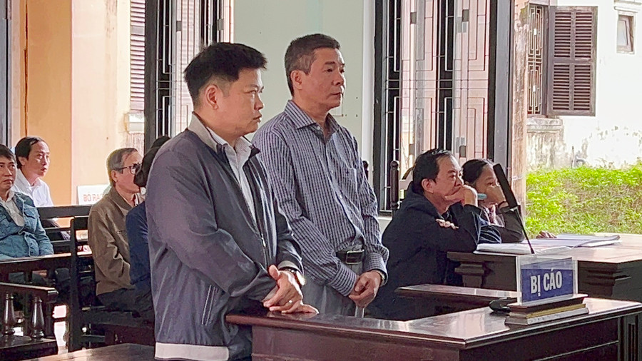 Nguyên Giám đốc và Kế toán CDC Thừa Thiên Huế đã không thực hiện đúng quy định pháp luật đấu thầu.