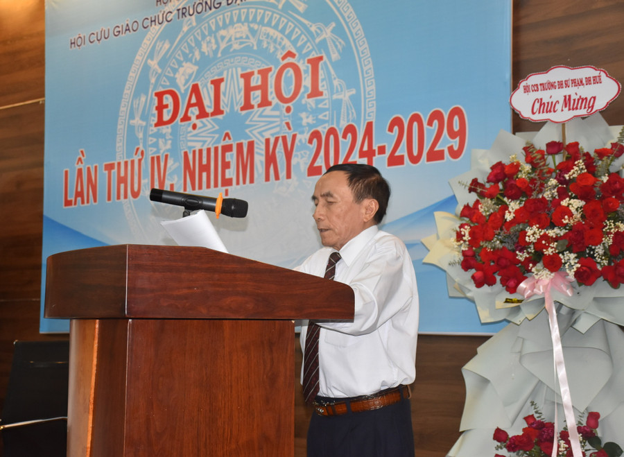 Ông Lê Viết Ngư, Chủ tịch Hội nhiệm kỳ 2019-2023 được bầu giữ tiếp chức vụ Chủ tịch Hội Cựu giáo chức Trường Đại học Sư phạm, Đại học Huế nhiệm kỳ mới 2024-2029.