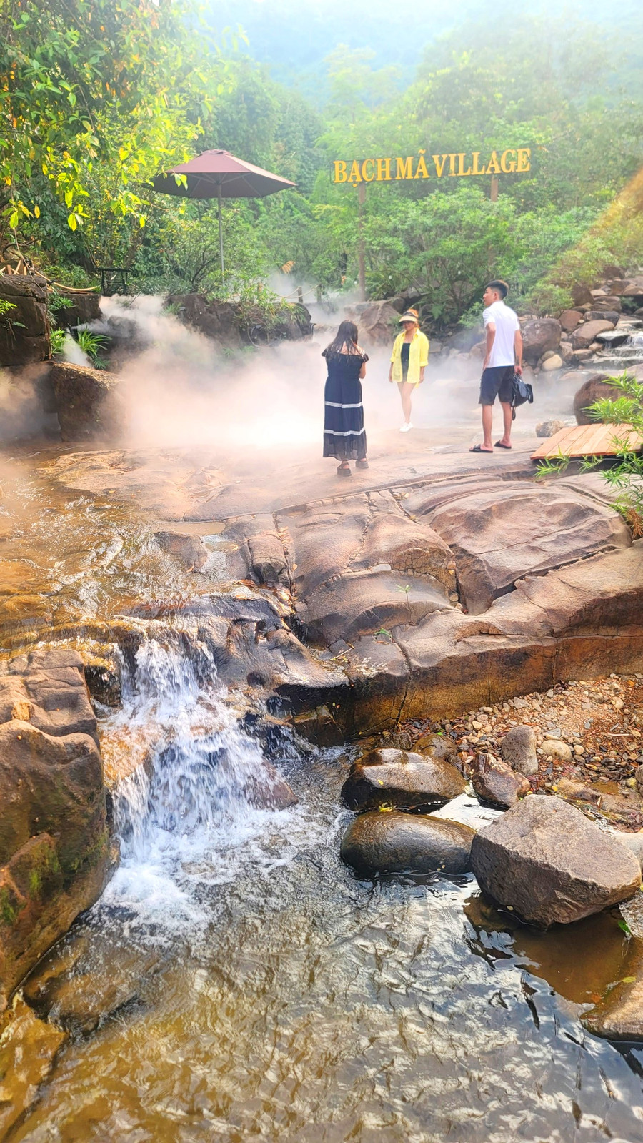 Check-in giữa khung cảnh thiên nhiên mát lành.