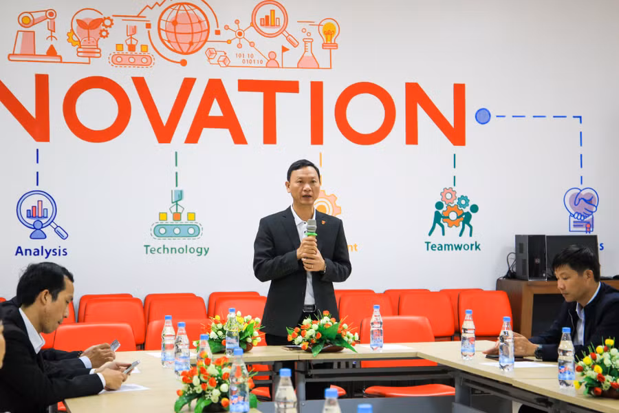 TS Hoàng Kim Toản - Giám đốc Trung tâm Khởi nghiệp và Đổi mới sáng tạo phát biểu tại chương trình.