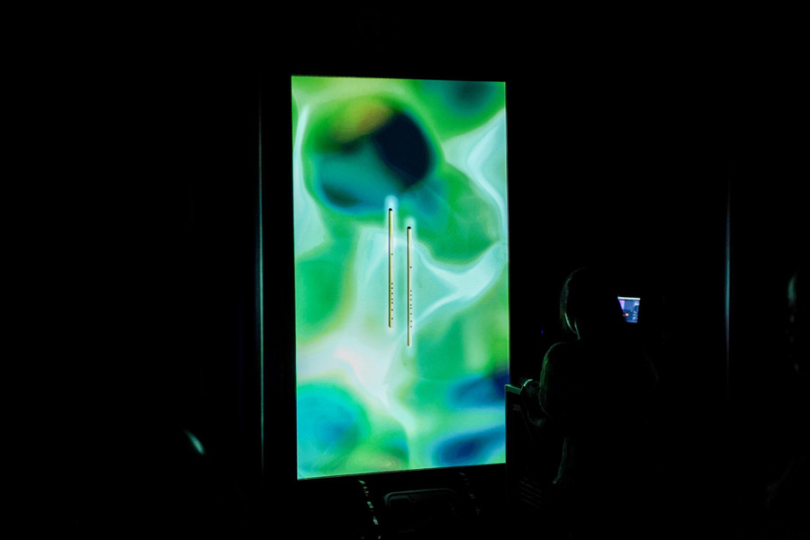 Một thế giới mộng ảo và trí tưởng tượng chuyển tải nhiều cảm xúc cho người xem. Một thế giới mộng ảo và trí tưởng tượng chuyển tải nhiều cảm xúc cho người xem.