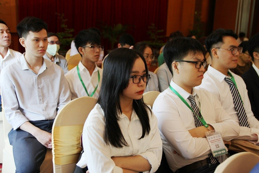 Nhiều báo cáo viên trẻ tuổi sẽ báo cáo tại Hội nghị.