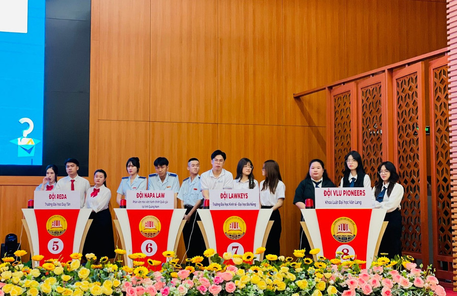 Các đội dự thi trên toàn quốc. Các đội dự thi trên toàn quốc.