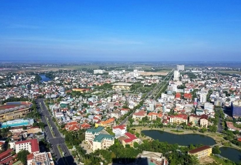 Theo Đề án, tỉnh Thừa Thiên Huế đề nghị thành lập TP Huế trực thuộc Trung ương với 9 đơn vị hành chính, gần 5.000km2 diện tích tự nhiên, quy mô dân số hơn 1,2 triệu người. Theo Đề án, tỉnh Thừa Thiên Huế đề nghị thành lập TP Huế trực thuộc Trung ương với 9 đơn vị hành chính, gần 5.000km2 diện tích tự nhiên, quy mô dân số hơn 1,2 triệu người.