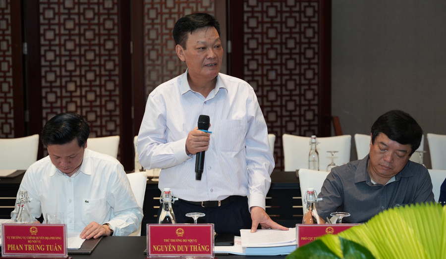 Thứ trưởng Bộ Nội vụ Nguyễn Duy Thăng, Trưởng Đoàn khảo sát liên ngành Trung ương phát biểu tại buổi làm việc. Thứ trưởng Bộ Nội vụ Nguyễn Duy Thăng, Trưởng Đoàn khảo sát liên ngành Trung ương phát biểu tại buổi làm việc.