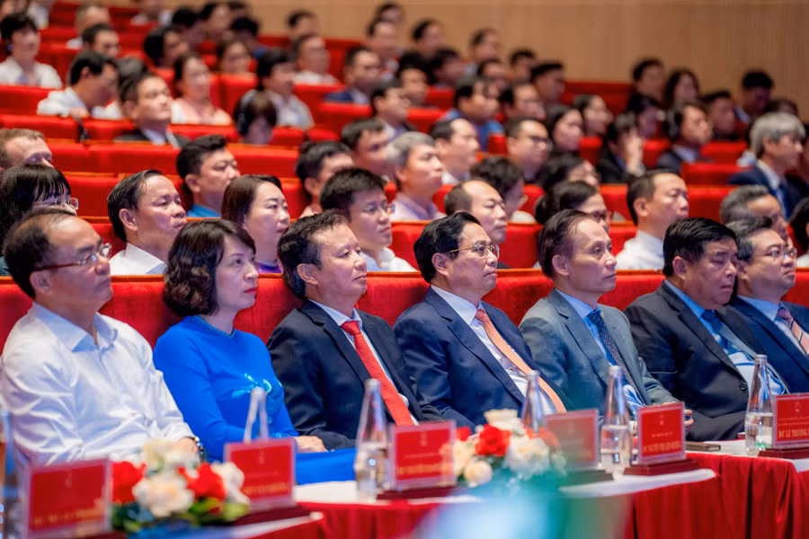 Lãnh đạo Trung ương tham dự Hội nghị.