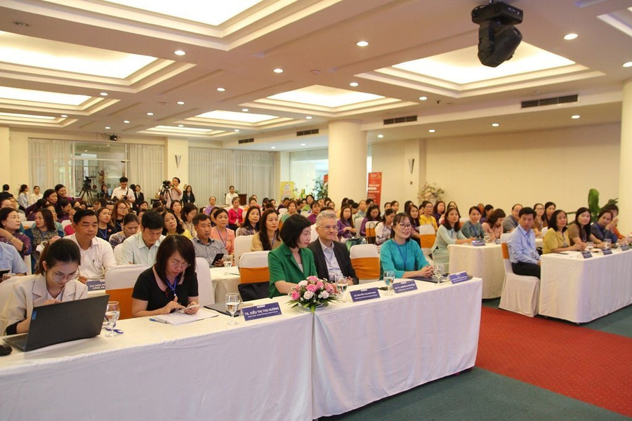 Lĩnh vực đô thị thông minh và biến đổi khí hậu gắn liền với vai trò phụ nữ là chủ đề của Hội thảo.