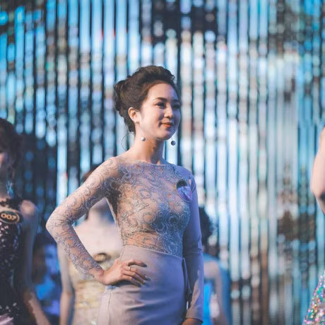 Day la co gai hot nhat truong DH lam 