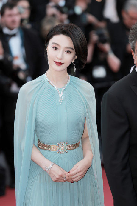 Sao Hoa Ngữ tại Cannes: Có thể đến nhưng không phải ai cũng được chú ý - Ảnh 16 Sao Hoa Ngu tai Cannes: Co the den nhung khong phai ai cung duoc chu y - Anh 16