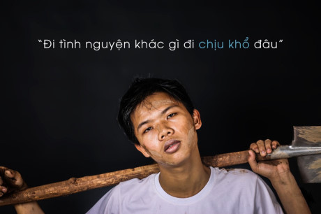 Bộ ảnh ý nghĩa về tinh thần tình nguyện của sinh viên ĐH Ngoại thương - Ảnh 1 Bo anh y nghia ve tinh than tinh nguyen cua sinh vien DH Ngoai thuong - Anh 1