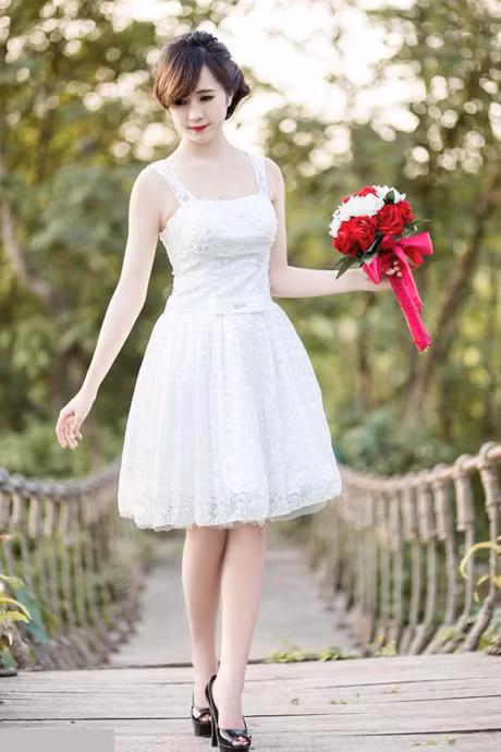 Day la co gai hot nhat truong DH lam 