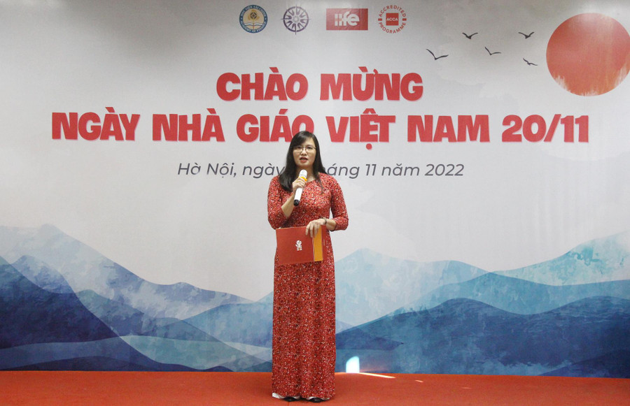TS Trịnh Thanh Huyền phát biểu tại buổi lễ. TS Trịnh Thanh Huyền phát biểu tại buổi lễ.