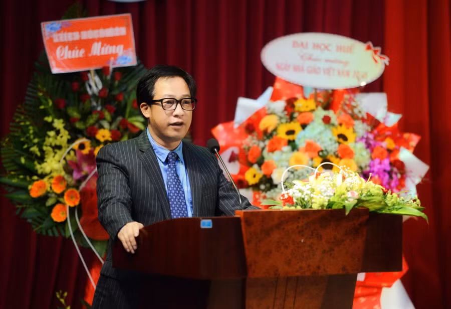 PGS.TS Lê Anh Phương chia sẻ tại buổi lễ.