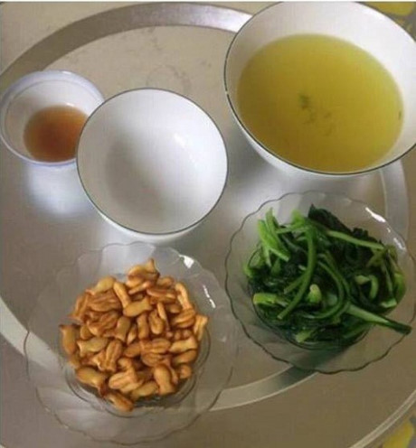 Cười té ghế 19/3: Dốt tiếng Anh cũng là một cái tội - Ảnh 3 Cuoi te ghe 19/3: Dot tieng Anh cung la mot cai toi - Anh 3