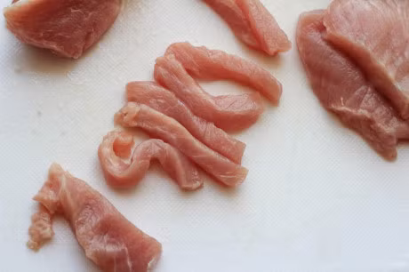 Thit heo sot chua ngot vua ngon lai de an - Anh 1