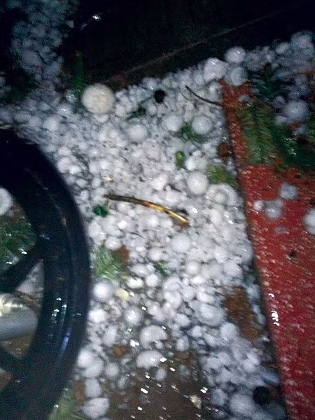 Nhung tran mua da kinh hoang nhat trong lich su The gioi - Anh 3