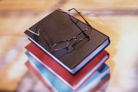 Nhung vat dung khong nen mang theo khi di du lich - Anh 7