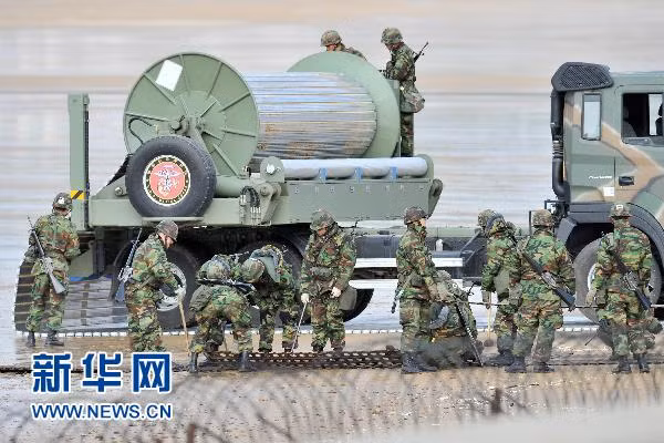 Cận cảnh cuộc siêu tập trận hải quân của Mỹ - Hàn ảnh 9