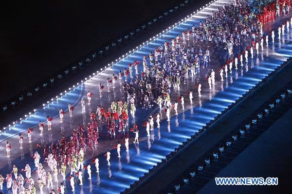 Lễ bế mạc ASIAD 16: Bữa tiệc của ánh sáng và sắc màu ảnh 4