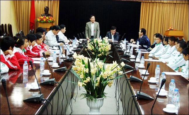 Đoàn HS tiểu học VN lên đường tham dự APSSO 2010