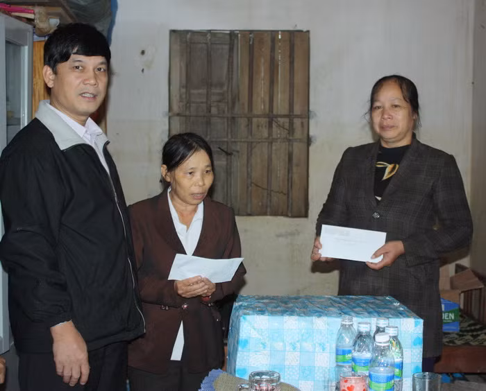 Thực hiện "4 tại chỗ" và đảm bảo tối thiểu "3 đủ" ảnh 17