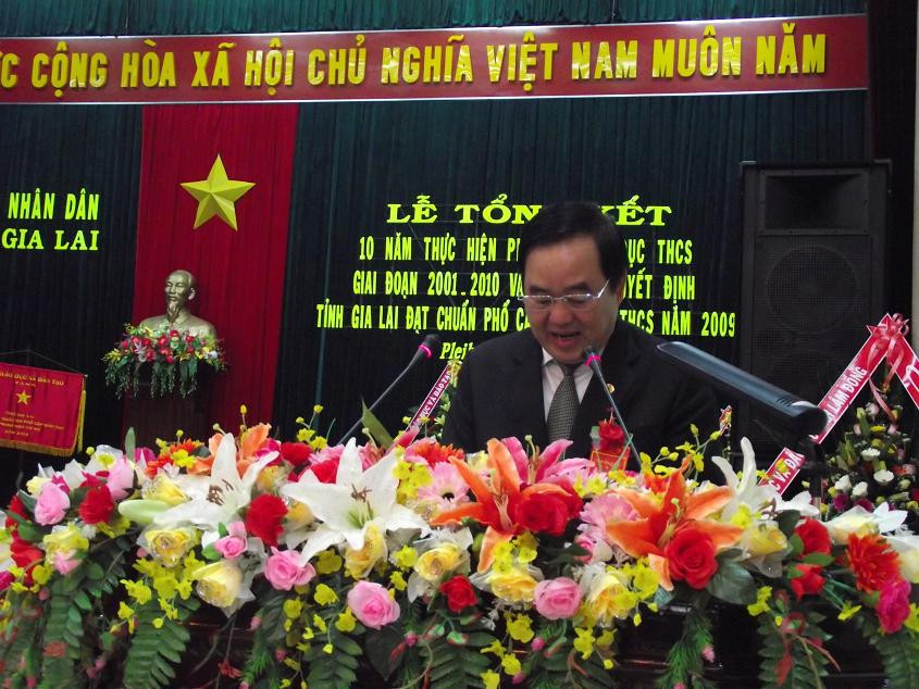 Thứ trưởng Trần Quang Quý