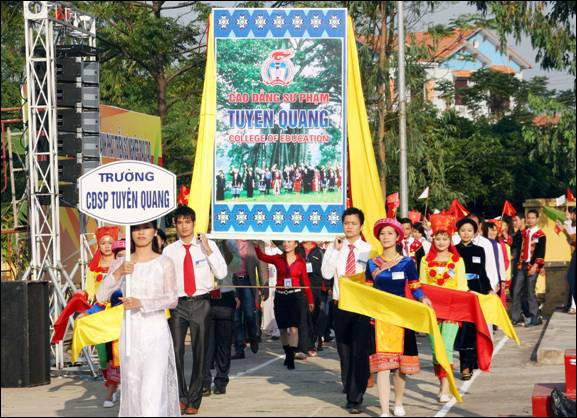 Diễu hành ấn tượng