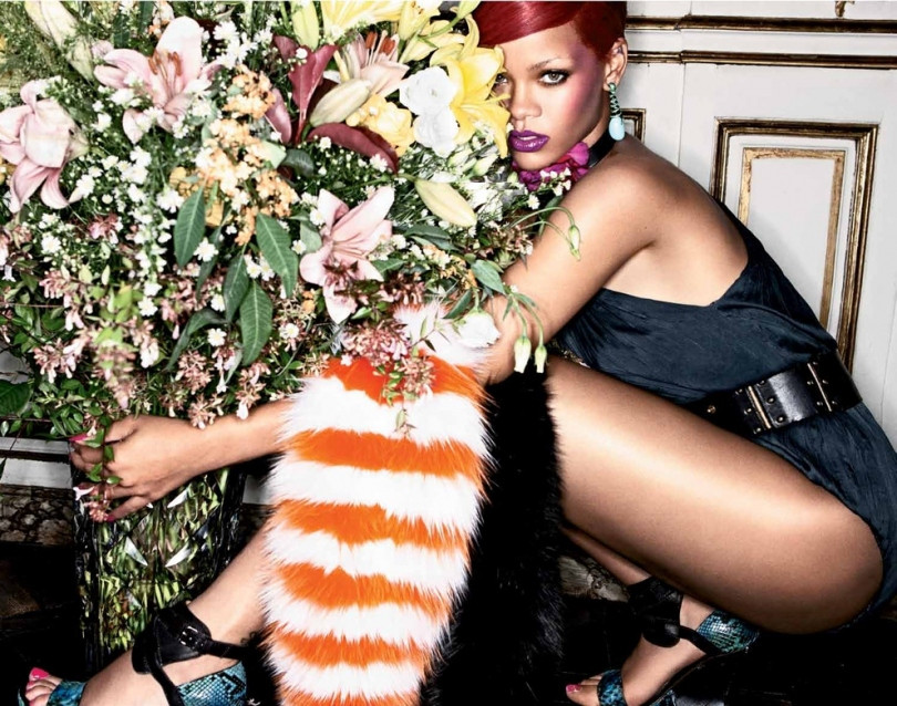 Rihanna hấp dẫn trên Interview