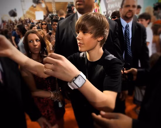 Ngắm vẻ điển trai của thần tượng tuổi teen Justin Bieber ảnh 10