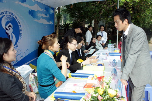 Khu vực tư vấn của ĐTNCS HCM Sở TN-MT Hà Nội. ảnh, gdtd.vn