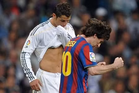 "Messi toàn diện hơn so với C. Ronaldo"