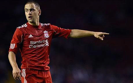 Joe Cole bỏ lỡ trận gặp đội bóng cũ