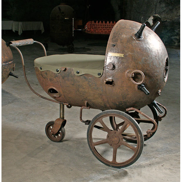 A working prototype of Table Connect - the world’s first iPhone table. Simply plug in your handset and you can control your phone just as on the real version. The 58