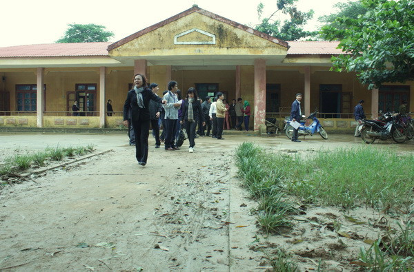 Thực hiện "4 tại chỗ" và đảm bảo tối thiểu "3 đủ" ảnh 1