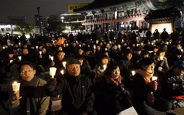 Người dân Hàn Quốc tập trung phản đối cuộc tập trận