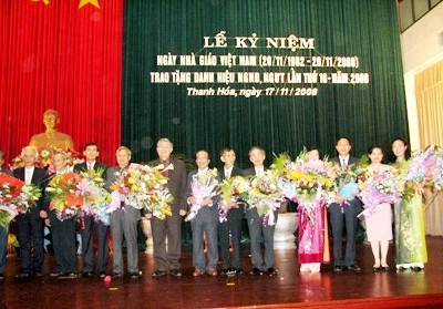 1194 nhà giáo được phong tặng danh hiệu NGND, NGƯT năm 2010