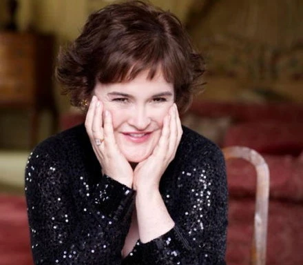 Susan Boyle thành công vượt quá Madonna và Elvis Presley