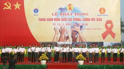 Phát động &quot;Tháng hành động Quốc gia phòng chống HIV/AIDS 2010&quot;