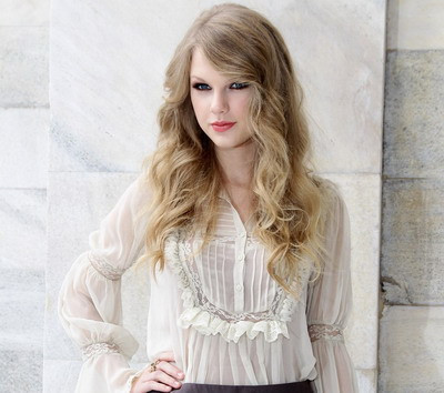 Nữ ca sĩ Taylor Swift 