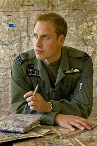Prince William, UK (Xinhua/Reuters File Photo) Queen Elizabeth II’s grandson, who is second in line to the throne. Now he is training to become a Royal Air Force Search and Rescue Force helicopter pilot. In June, he and his younger brother appeared in South Africa for watching World Cup and some charity projects.