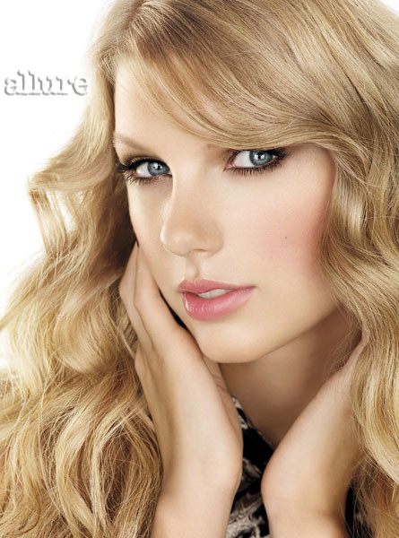 Taylor Swift khoe vẻ đẹp ngọt ngào và quyến rũ ảnh 1 Taylor Swift khoe vẻ đẹp ngọt ngào và quyến rũ ảnh 1