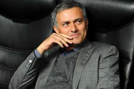 HLV Mourinho không muốn học trò lặp lại sai lầm trước Ajax