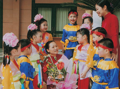 Tri ân thầy cô trong ngày 20/11 Tri ân thầy cô nhân ngày 20/11