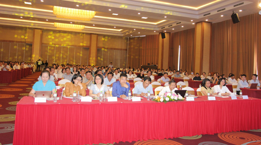Quang cảnh Hội thảo. Quang cảnh Hội thảo.