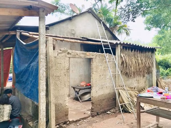 Ngôi nhà cũ của bà Đinh Thị Minh (xã Sơn Tiến, huyện Hương Sơn, Hà Tĩnh).