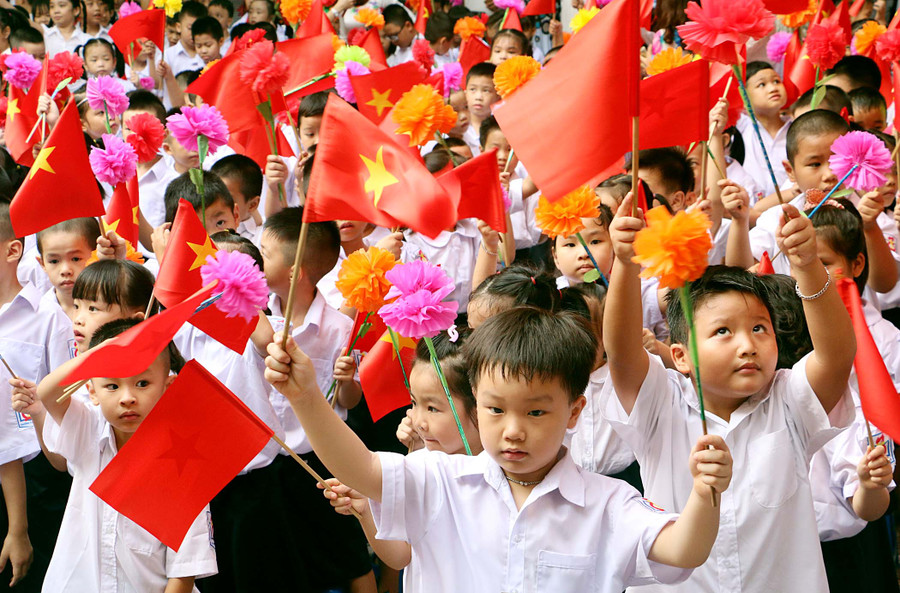 Náo nức ngày khai trường Náo nức ngày khai trường