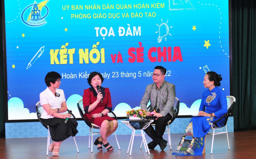 Toạ đàm đã kịp thời giải đáp, trang bị kiến thức, kỹ năng, giúp các em chủ động, biết cách vượt qua khó khăn, giải quyết các tình huống “có vấn đề” trong học tập và cuộc sống, giúp cha mẹ và học sinh hiểu nhau hơn.