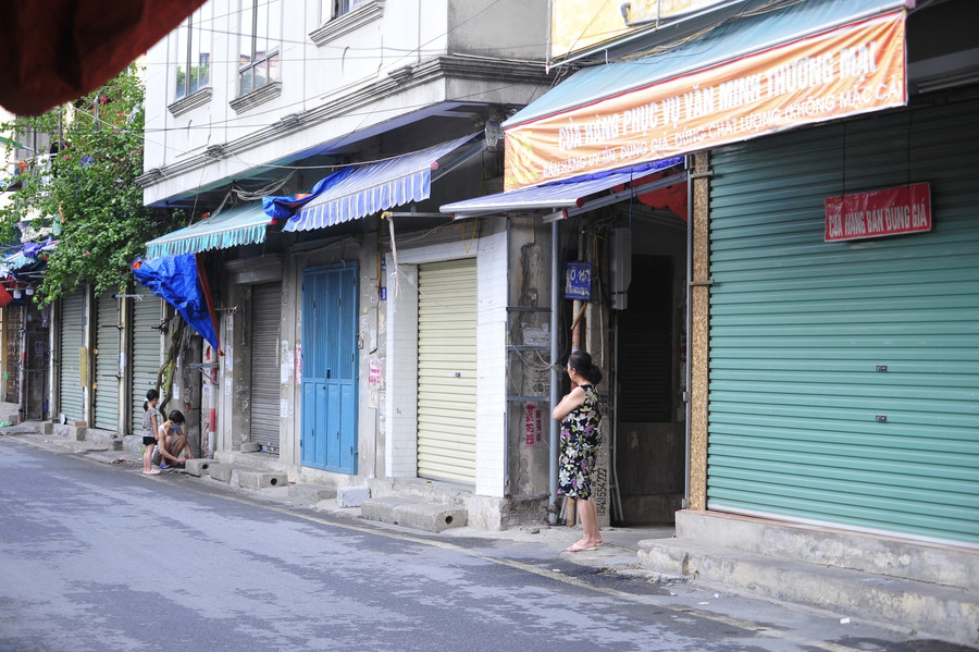 Cảnh "vườn không nhà trống" ở khu chợ sinh viên nổi tiếng nhất Thủ đô ảnh 10