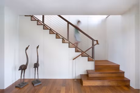 20 mau cau thang dep den bat ngo nho ket hop go va kinh - Anh 5